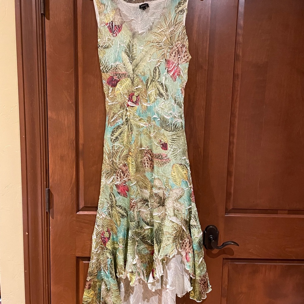 L Vintage Kamarov Rare Jungle Pattern Asymmetrical crinkle dress